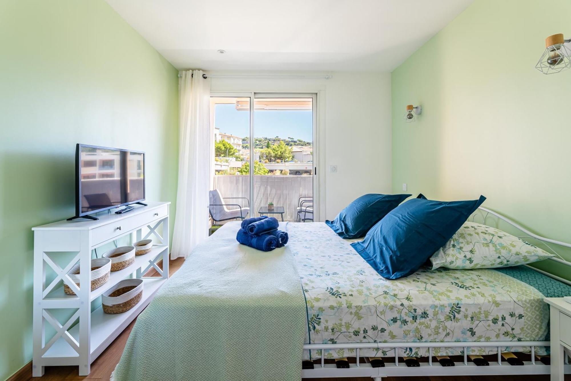 Cassis - Le Capucine, 4Pers, Terrasse, Classe 3 Etoiles Exteriör bild