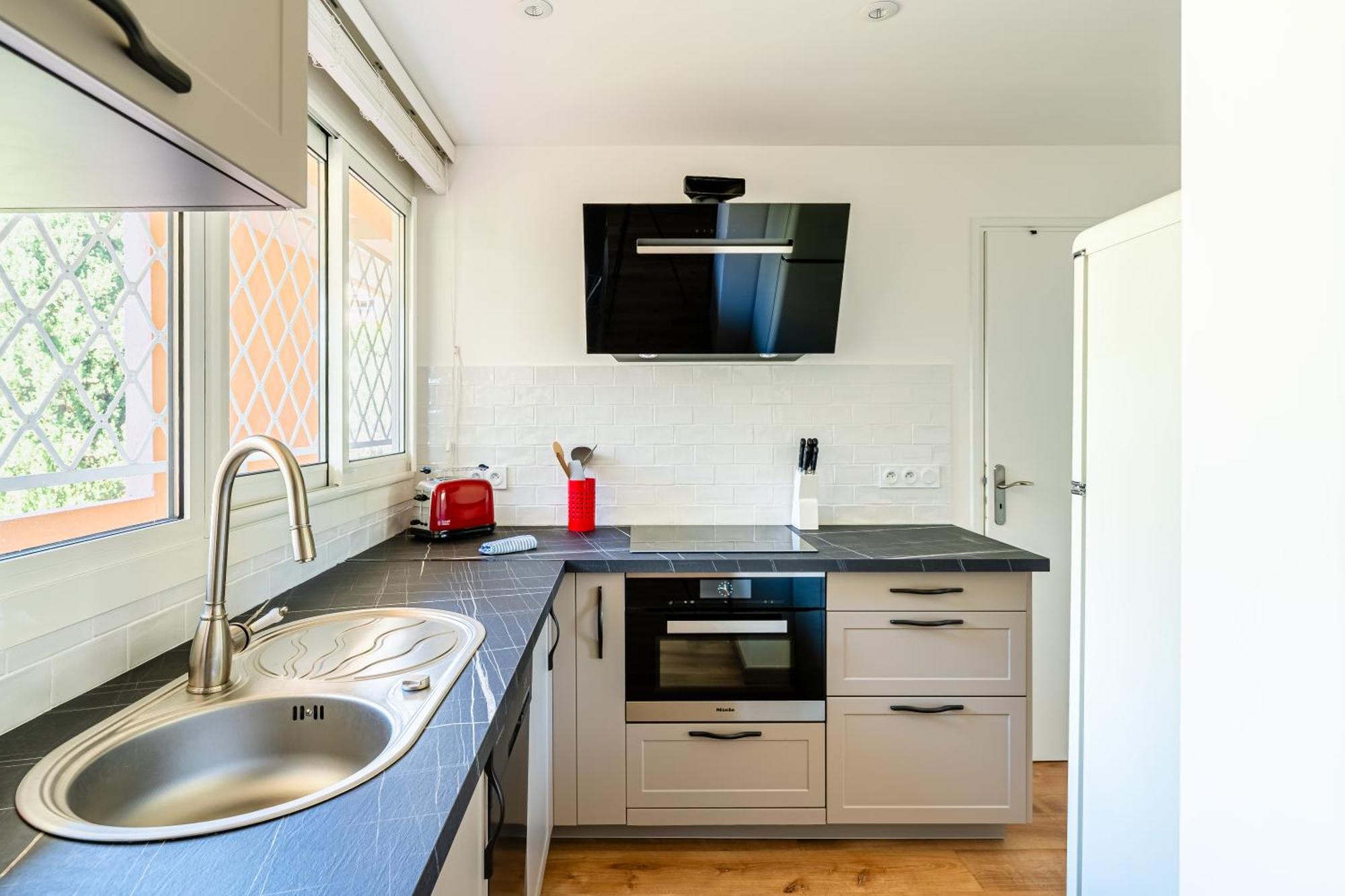 Cassis - Le Capucine, 4Pers, Terrasse, Classe 3 Etoiles Exteriör bild